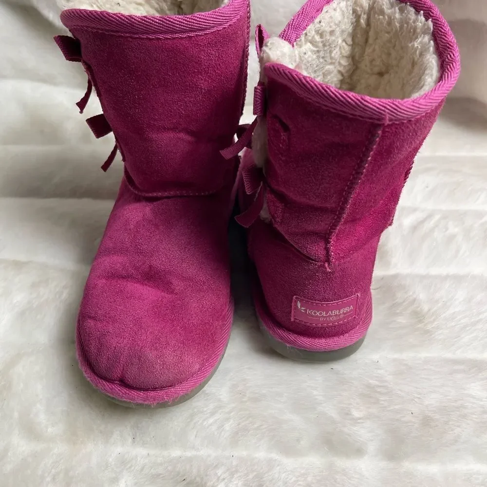 Kookaburra by Ugg girls hot pink  suede short boots side bows fur lining SZ 2